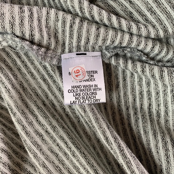 Gibson NWT Gray Ivory Striped Cowl Neck Long Sleeve Tunic Top Size L - Picture 7 of 9